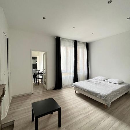 Peacefull, Face A La Cathedrale Apartment Reims Exterior photo